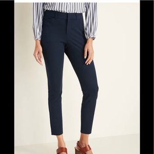 NWT Old Navy Pixie pant